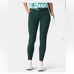NWOT Macade Women’s Four Way Stretch Joggers Golf Pants Teal 42S